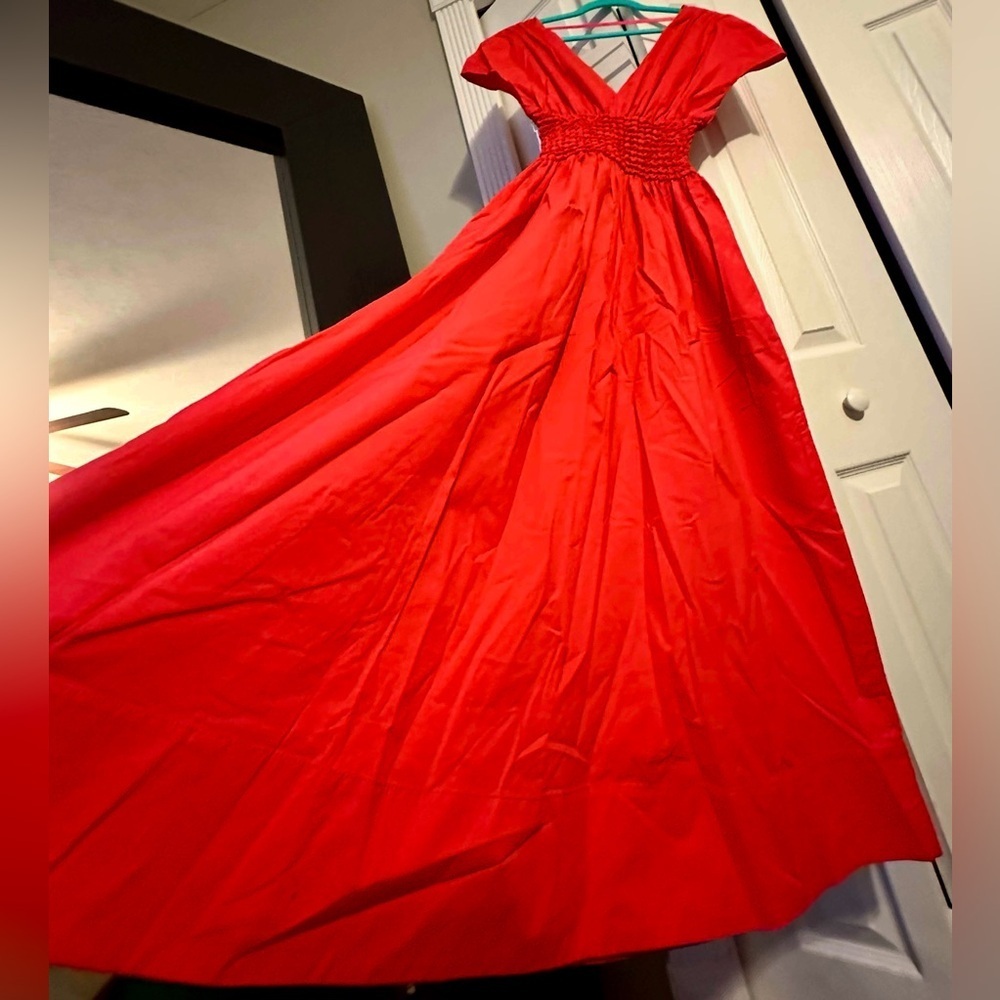 STAUD Jackson Smocked Midi Dress Hibiscus Red NWT S Rare Sold Out Never Tried On - Picture 8 of 10